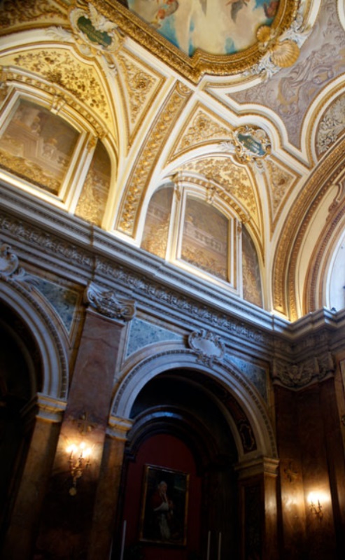 La Chiesa dei Santi Bartolomeo e Alessandro dei Bergamaschi e l'antico